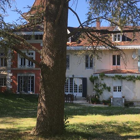 Manoir De L'Epine Bed & Breakfast Saint-Severin Exterior photo