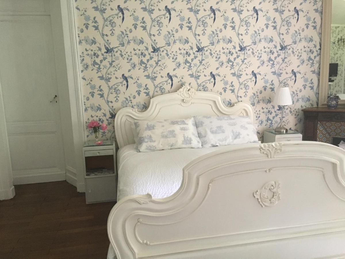 Manoir De L'Epine Bed & Breakfast Saint-Severin Exterior photo